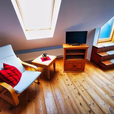 Haus Seenland 公寓 *